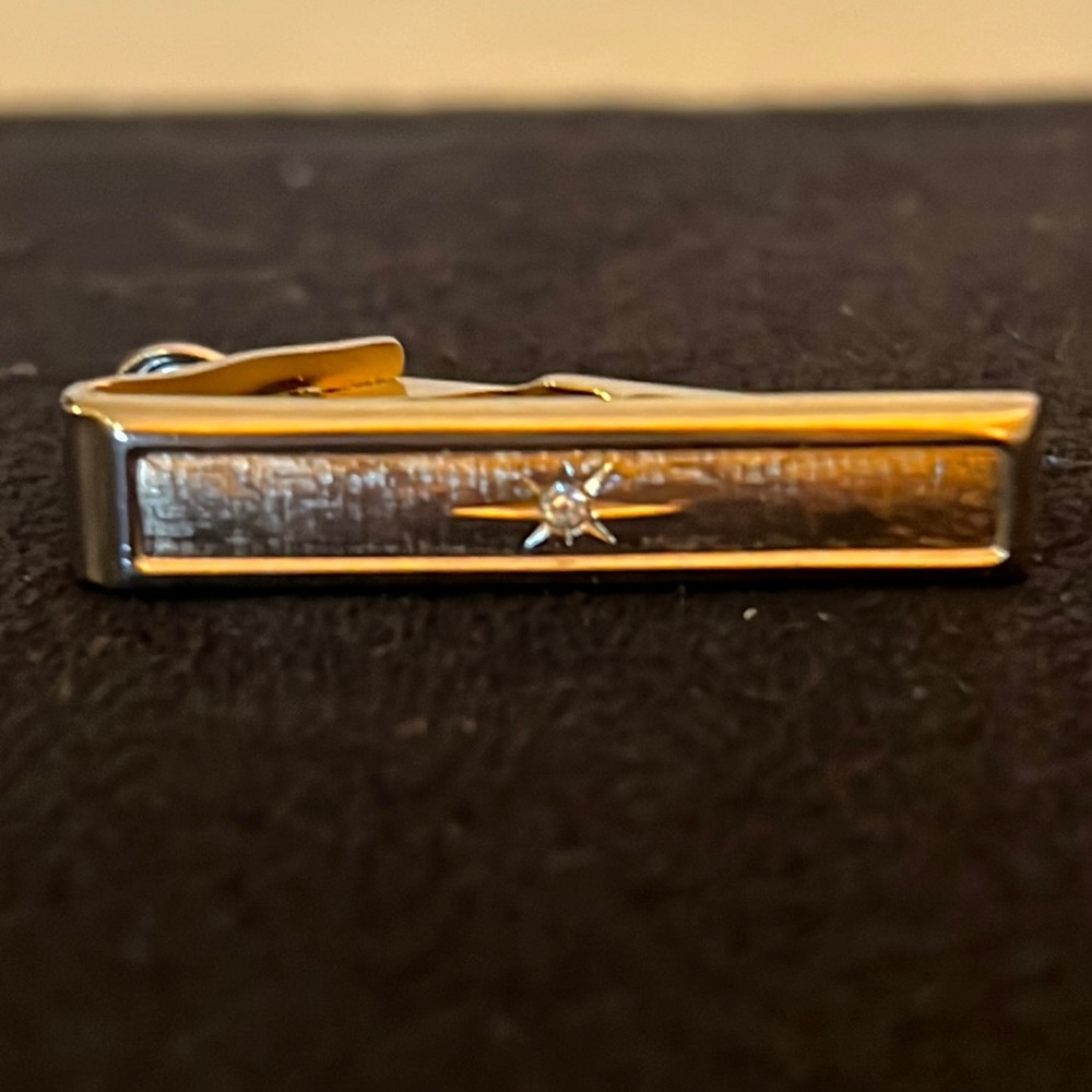 Vintage Foster dog stamp tie clip